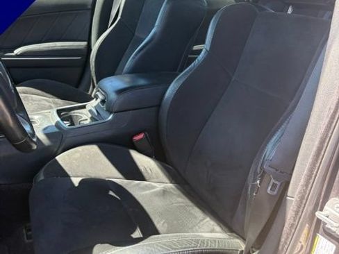 Used 2018 Dodge Charger GT AWD/4WD image 11