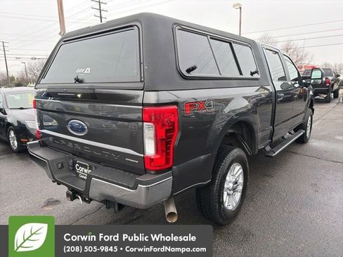 Used 2017 Ford F250 XL w/ STX Appearance Package image 5