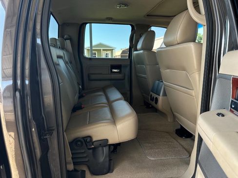Used 2005 Ford F150 Lariat AWD/4WD image 16