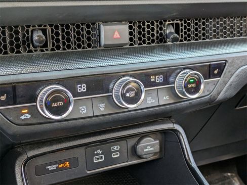 Used 2025 Honda CR-V EX image 18