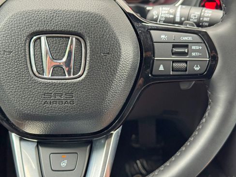 Used 2023 Honda Pilot Elite image 23