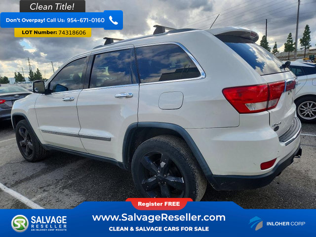 Used 2012 Jeep Grand Cherokee Overland AWD/4WD image 3