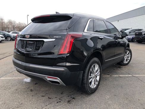 Certified 2025 Cadillac XT6 Luxury image 9