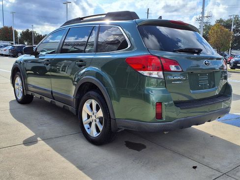 Used 2014 Subaru Outback 2.5i Limited image 3
