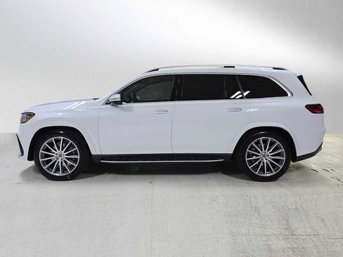 New 2026 Mercedes-Benz GLS 580 4MATIC image 6