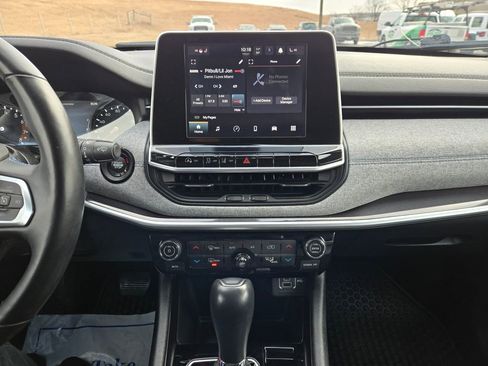 Used 2022 Jeep Compass Latitude w/ Convenience Group image 21