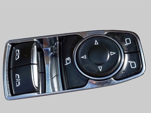 Used 2020 Chevrolet Corvette Stingray Premium Cpe w/ 3LT Preferred Equipment Group image 16