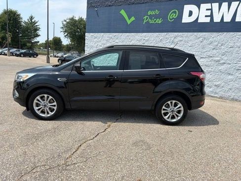 Used 2018 Ford Escape SEL w/ Ford Safe & Smart Package AWD/4WD image 2