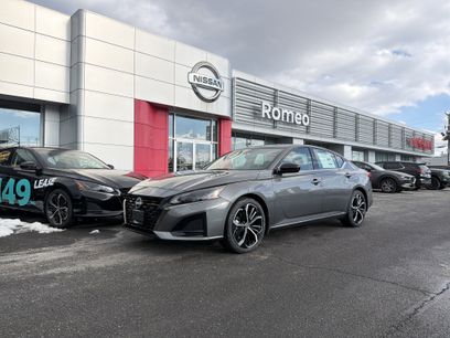 New 2025 Nissan Altima 2.5 SR w/ SR Premium Package