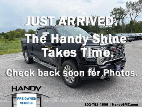 Used 2020 GMC Sierra 2500 Denali w/ Denali Ultimate Package AWD/4WD image 1