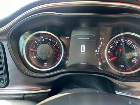 Used 2018 Dodge Challenger SXT image 16