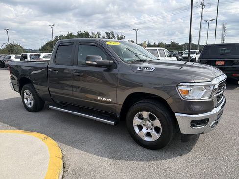 Used 2022 RAM 1500 Big Horn AWD/4WD image 5