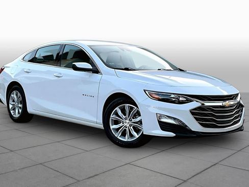 Used 2024 Chevrolet Malibu LT FWD image 3
