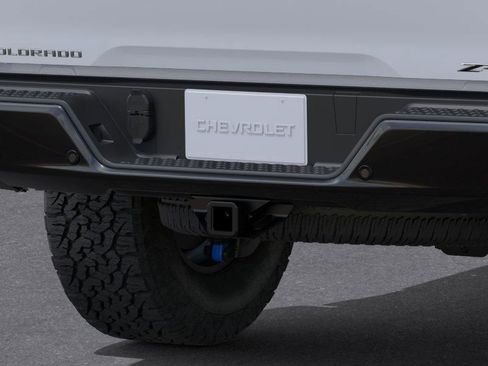 New 2026 Chevrolet Colorado ZR2 image 16