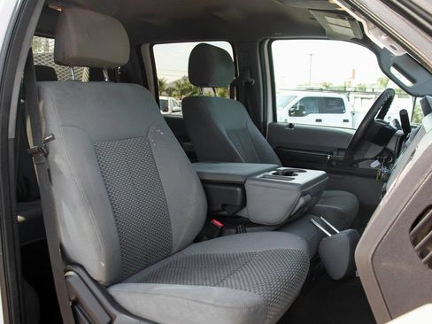 Used 2015 Ford F550 4x4 Crew Cab Super Duty image 34