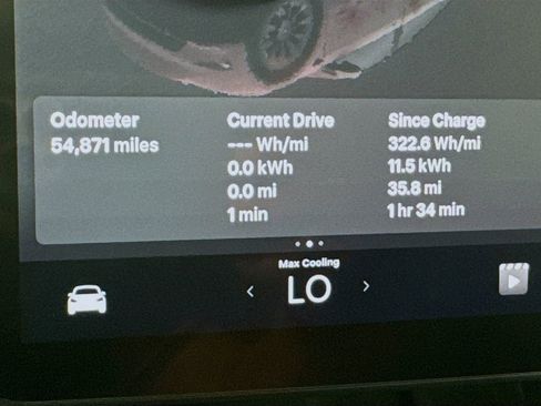 Used 2023 Tesla Model Y Long Range AWD/4WD image 13