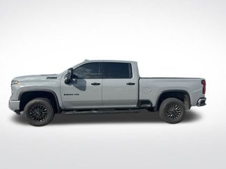 Used 2024 Chevrolet Silverado 2500 LTZ w/ LTZ Plus Package video 2