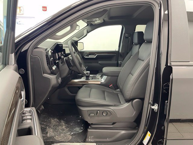 New 2026 Chevrolet Silverado 1500 RST w/ Convenience Package II AWD/4WD image 15