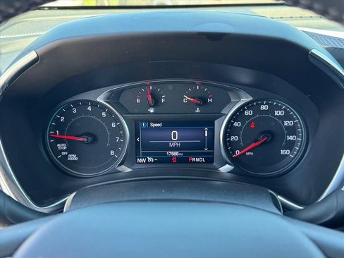 Used 2022 Chevrolet Equinox LT image 19