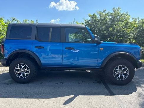 Used 2023 Ford Bronco Badlands AWD/4WD image 9