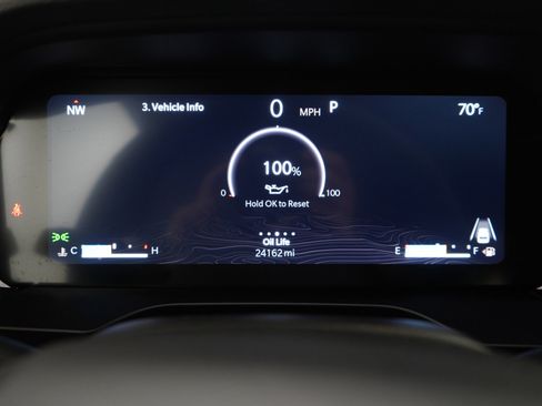 Used 2024 Jeep Grand Cherokee L Laredo image 26