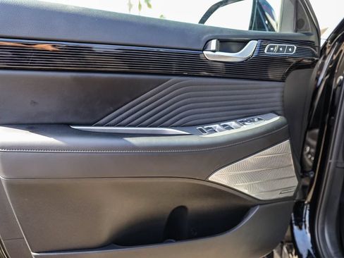 Certified 2025 Hyundai Palisade Calligraphy AWD/4WD image 20