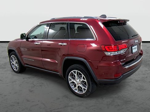 Used 2021 Jeep Grand Cherokee Limited w/ Luxury Group II image 2