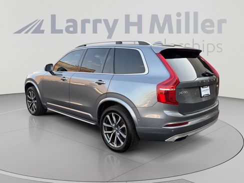 Used 2017 Volvo XC90 T6 Momentum w/ Vision Package AWD/4WD image 3