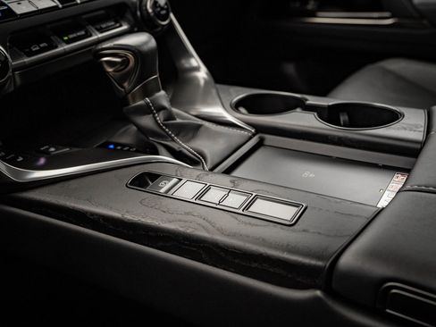 Used 2024 Lexus LX 600 4WD w/ Interior Upgrade Package image 39