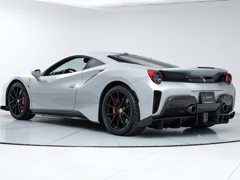 Certified 2019 Ferrari 488 Pista Coupe image 7