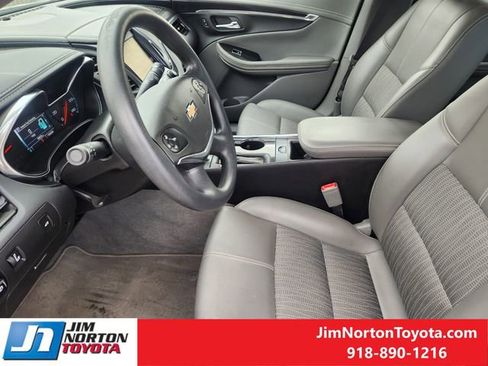 Used 2018 Chevrolet Impala LS image 13