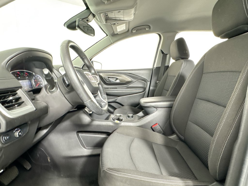 Used 2024 GMC Terrain SLE AWD/4WD image 11
