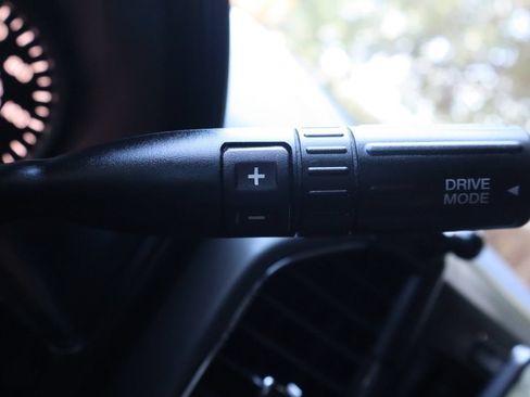 Used 2018 Ford F150 XLT AWD/4WD image 34