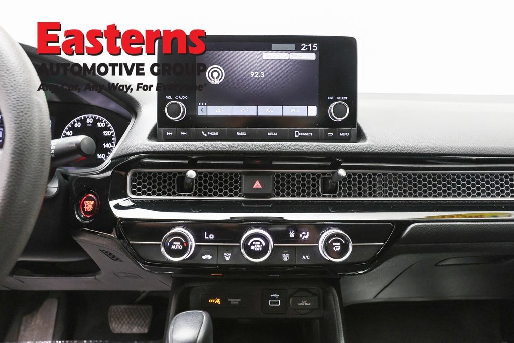 Used 2023 Honda Civic LX image 13