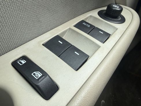 Used 2012 Ford Fusion SE image 31