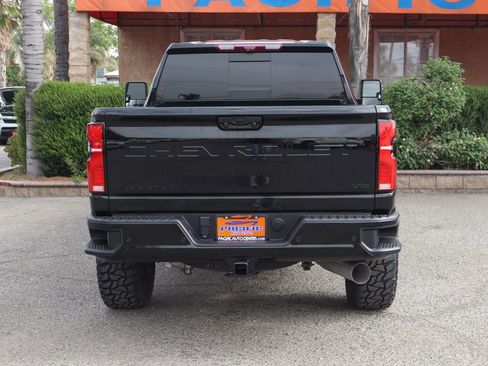 Used 2024 Chevrolet Silverado 2500 LTZ w/ LTZ Plus Package AWD/4WD image 7