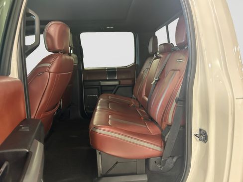 Used 2018 Ford F250 Platinum w/ Platinum Ultimate Package AWD/4WD image 21