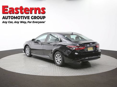 Used 2021 Toyota Camry LE FWD image 59