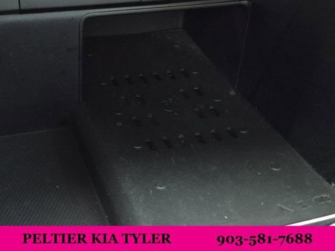 Certified 2023 Kia Sorento SX FWD image 51