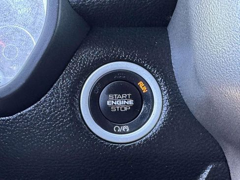 Used 2021 RAM 1500 Big Horn AWD/4WD image 9