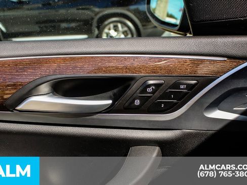 Used 2025 BMW X4 xDrive30i w/ Premium Essential Package image 40