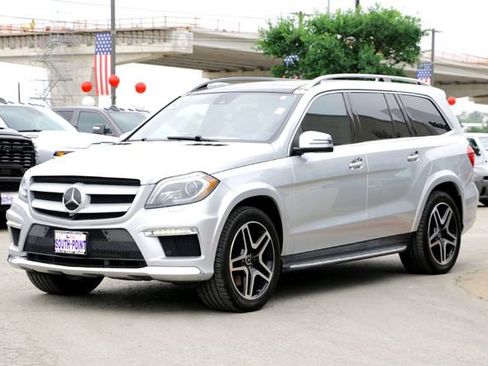Used 2013 Mercedes-Benz GL 550 4MATIC image 7