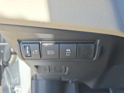 New 2026 Toyota Corolla Cross L image 25