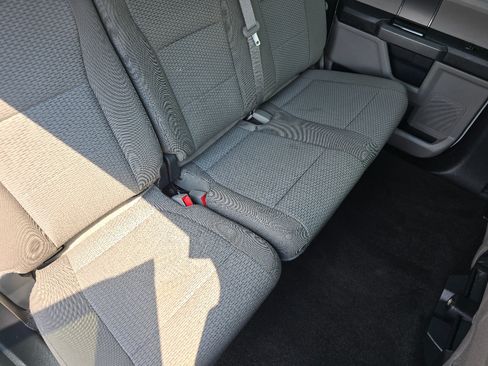 Used 2018 Ford F150 XLT w/ Equipment Group 302A Luxury AWD/4WD image 18