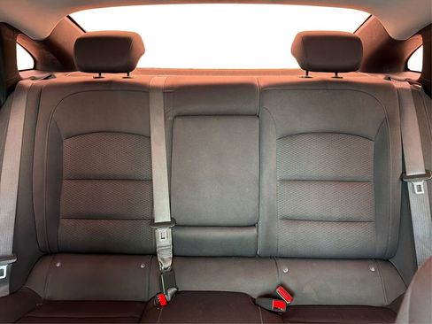 Used 2020 Chevrolet Malibu LT image 15