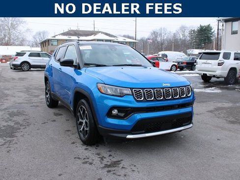 Used 2024 Jeep Compass Limited image 2