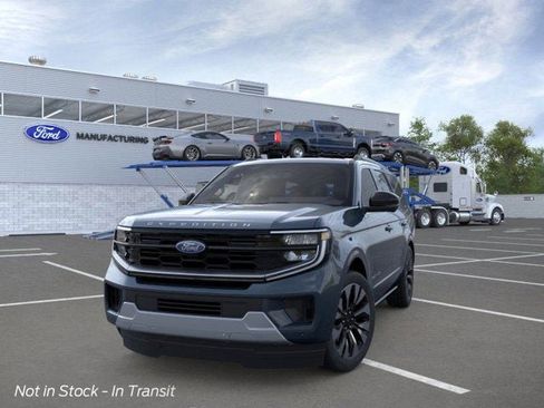 New 2026 Ford Expedition Platinum AWD/4WD image 3
