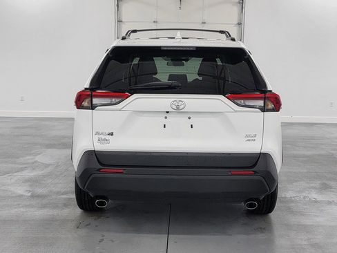 Certified 2025 Toyota RAV4 XLE w/ Convenience Package image 8