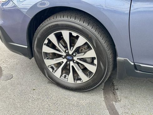 Used 2016 Subaru Outback 3.6R Limited image 9