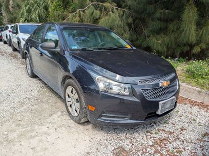 Used 2014 Chevrolet Cruze LS